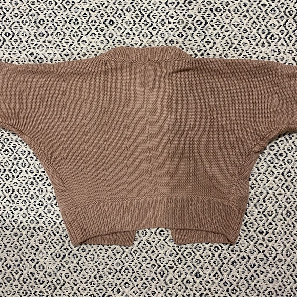 Dusty pink cropped cardigan | Banana Republic - Picture 3 of 6